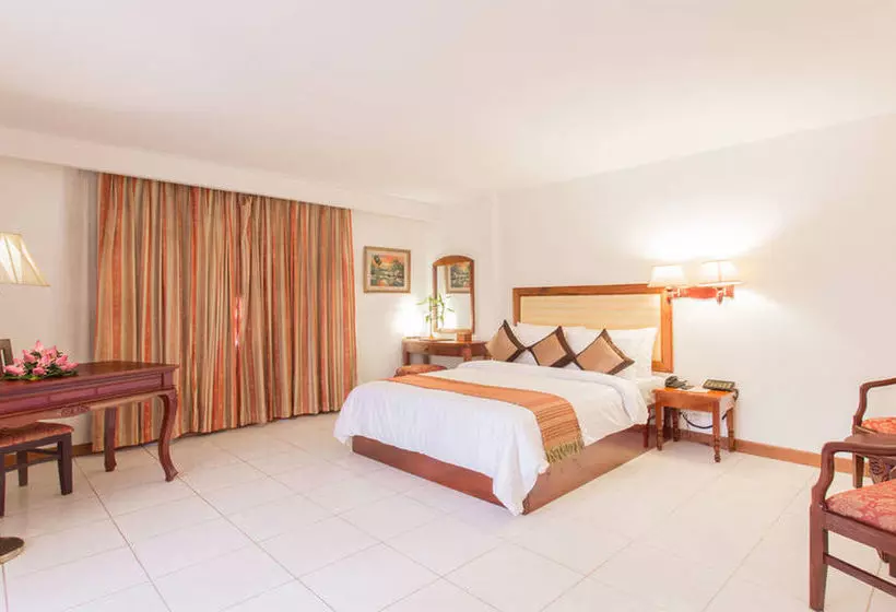 ホテル Angkor Vireak Chey