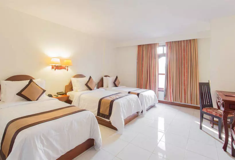 ホテル Angkor Vireak Chey