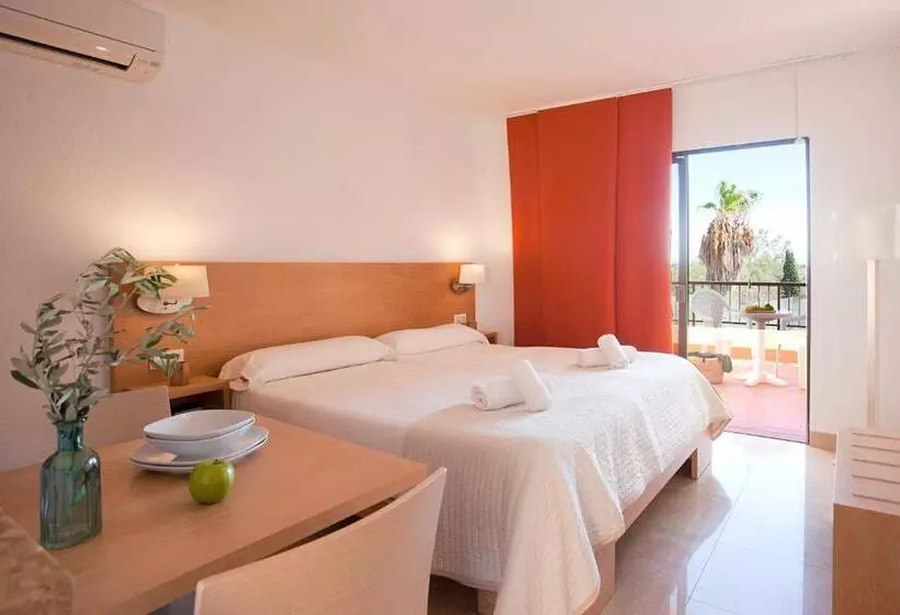Apartamentos Sol Romántica By Dot Suites