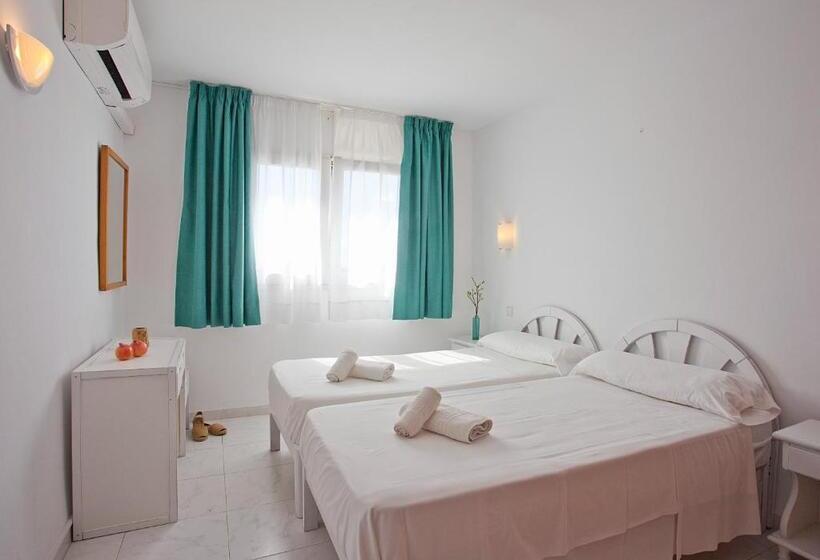 Apartamentos Sol Romántica By Dot Suites