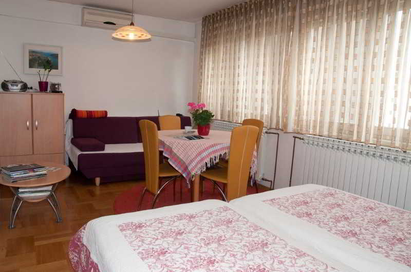 בית מלון כפרי Apartman Srce Zagreba