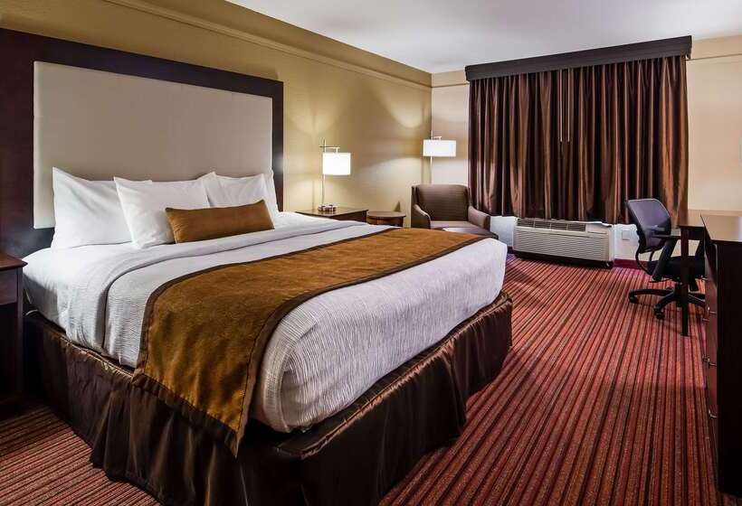 ホテル Best Western Plus Strawberry Inn & Suites