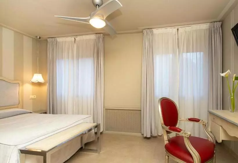 Отель Bufon De Arenillas