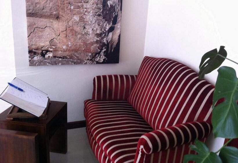 호텔 Bufon De Arenillas