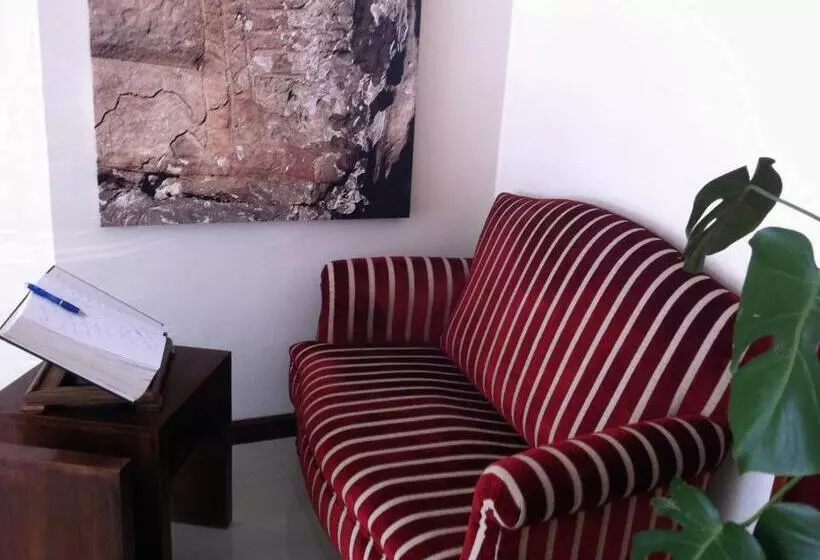 Отель Bufon De Arenillas