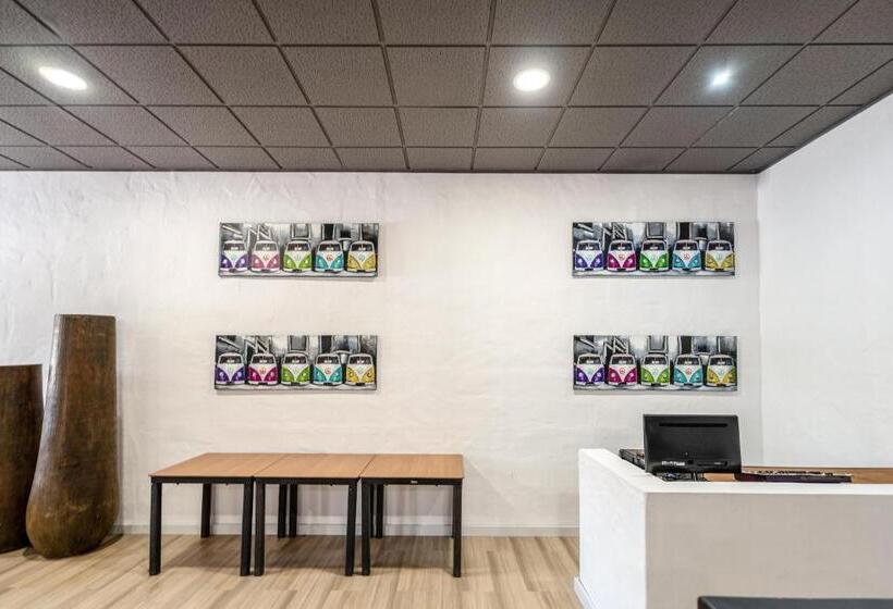 هتل Coral Cotillo Beach