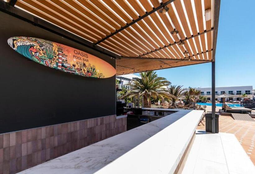 هتل Coral Cotillo Beach