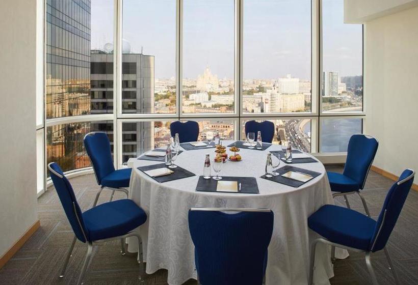 ホテル Crowne Plaza Moscow World Trade Centre, An Ihg
