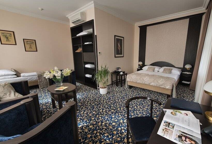 Ea Hotel Royal Esprit