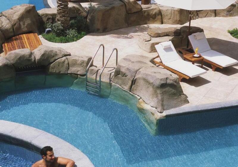 Four Seasons Hotel Doha