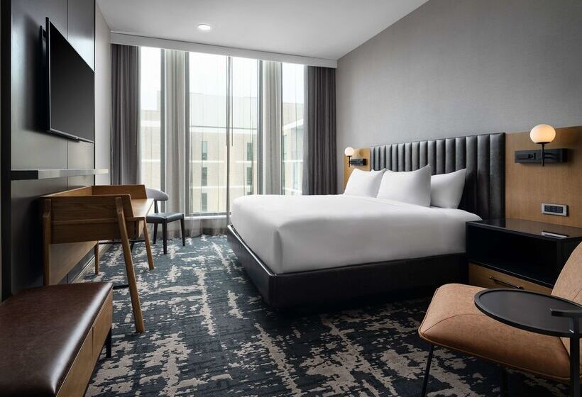 هتل The Highland Dallas, Curio Collection By Hilton
