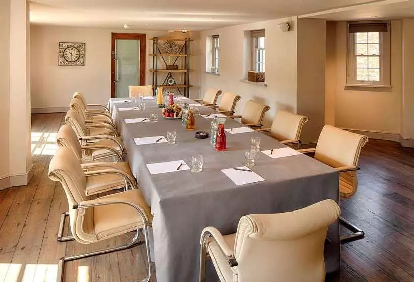 Hotel The Address Citywest