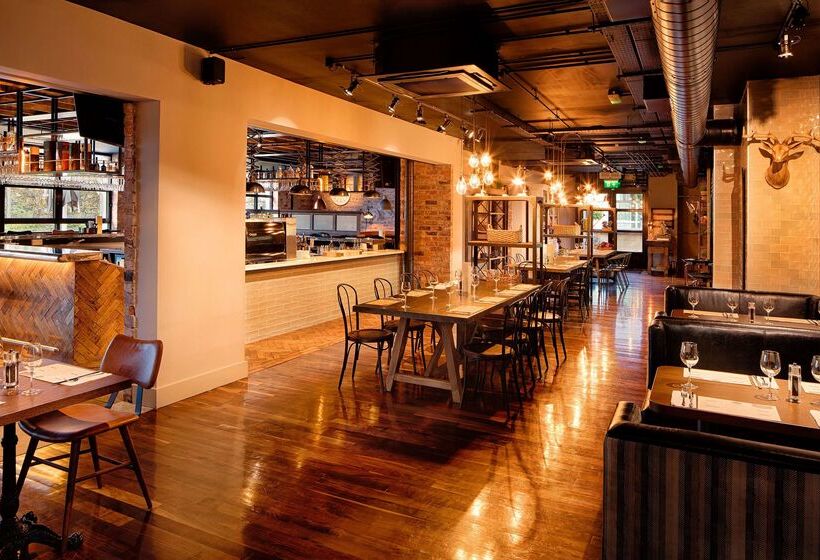 Hotel The Address Citywest