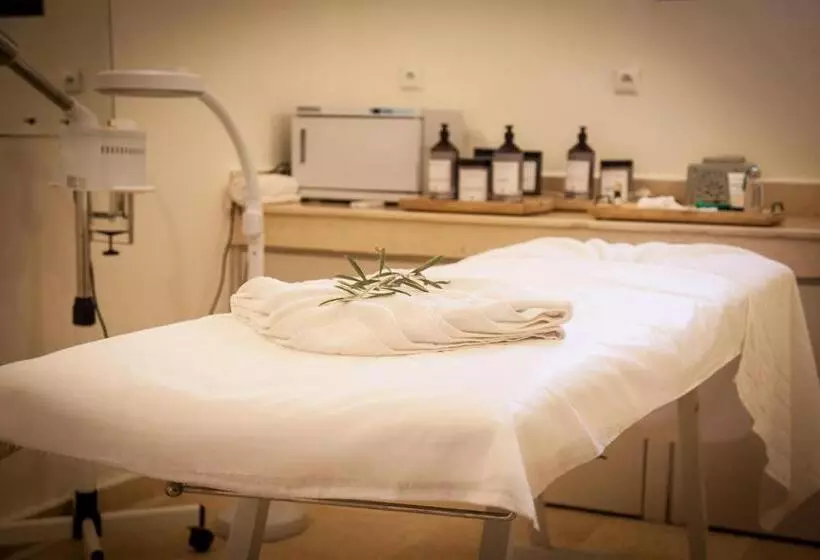 هتل Marrakech Ryads Parc All Inclusive