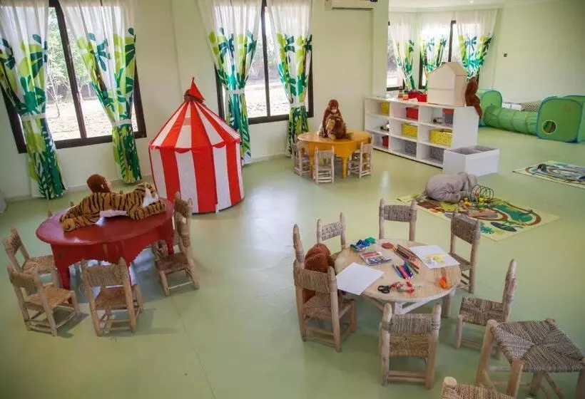 هتل Marrakech Ryads Parc All Inclusive