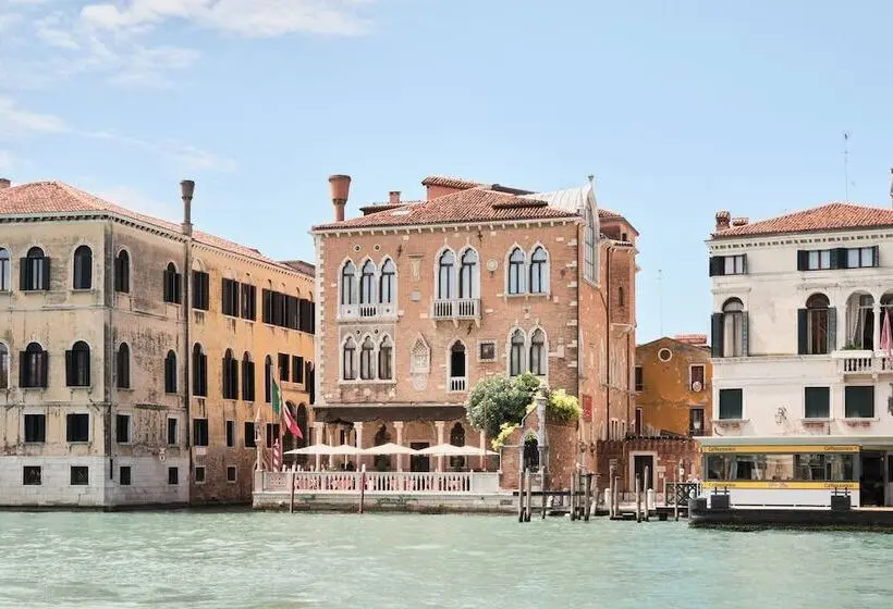هتل Palazzo Stern