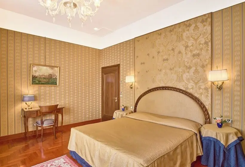 هتل Palazzo Stern