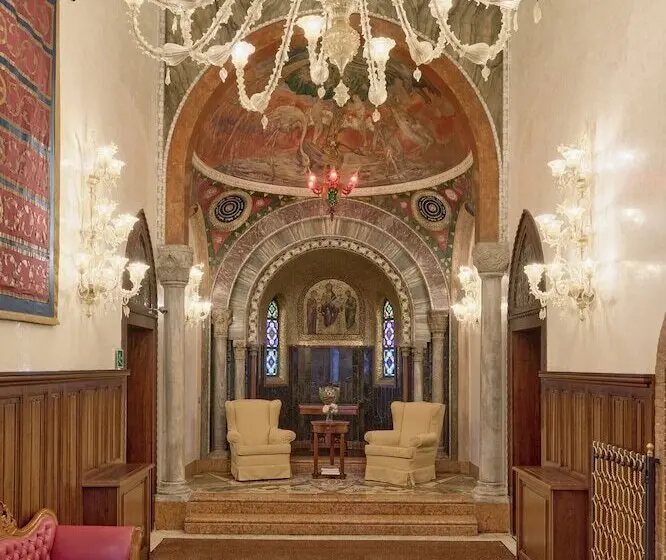 هتل Palazzo Stern