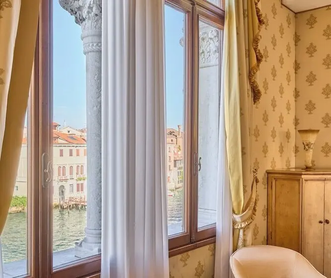 هتل Palazzo Stern