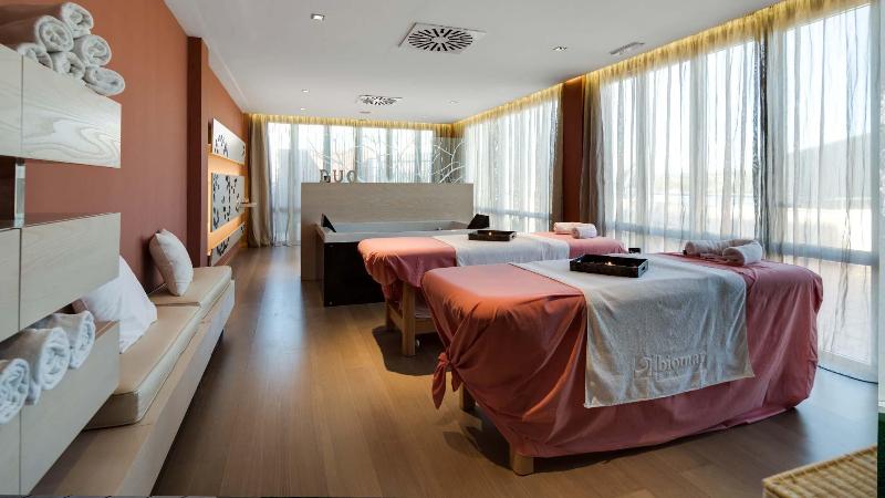 استراحتگاه Protur Biomar Sensatori