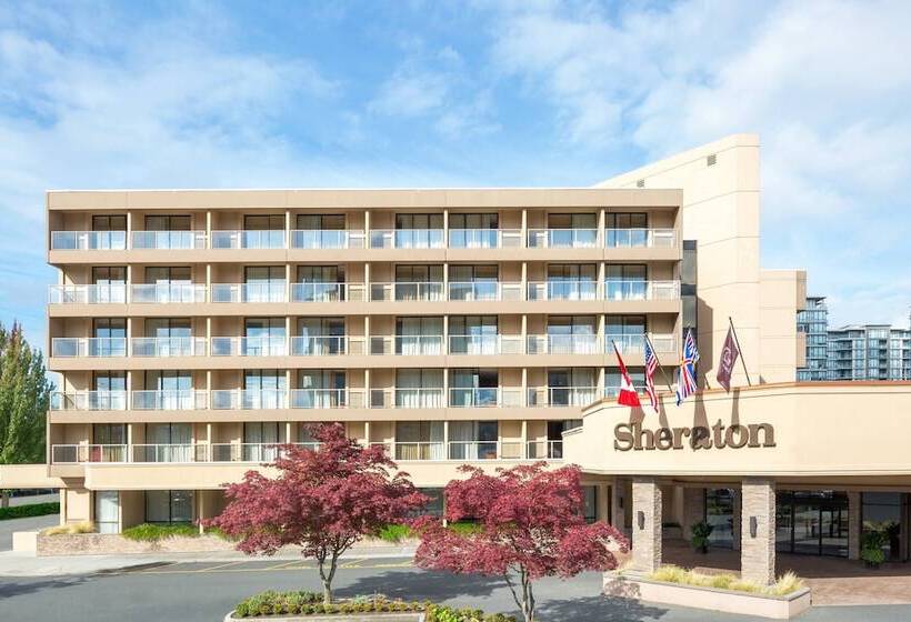 בית מלון כפרי Sheraton Vancouver Airport