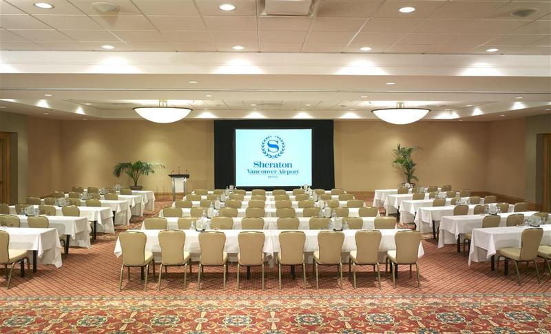 בית מלון כפרי Sheraton Vancouver Airport