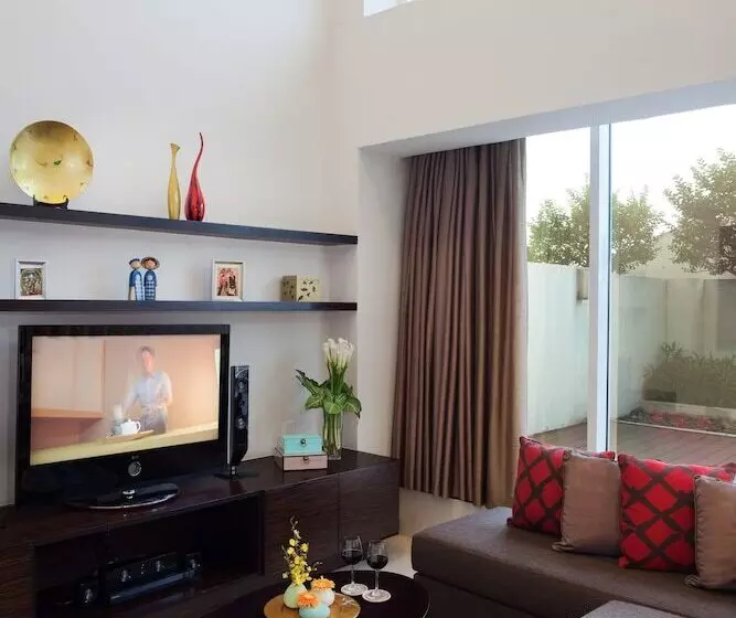 בית מלון כפרי Somerset Hoa Binh Hanoi