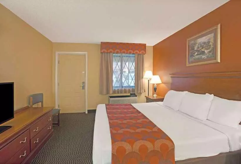 酒店 Super 8 By Wyndham Downtown Gatlinburg At Convention Center