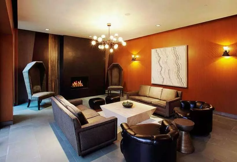 Отель The Highland Dallas, Curio Collection By Hilton