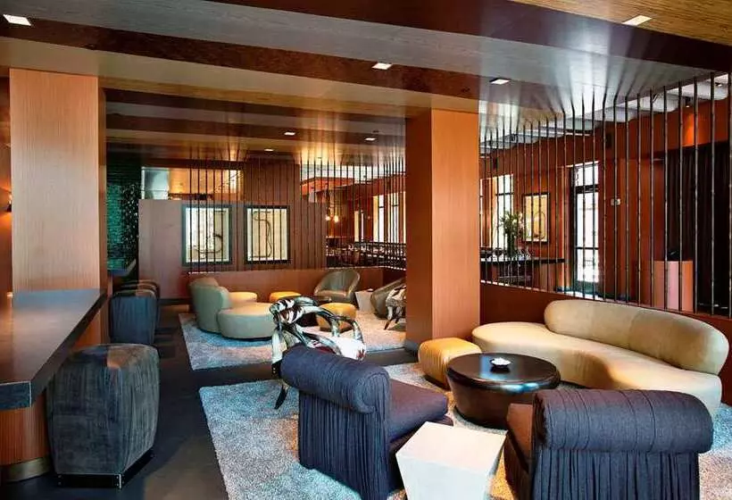 Отель The Highland Dallas, Curio Collection By Hilton