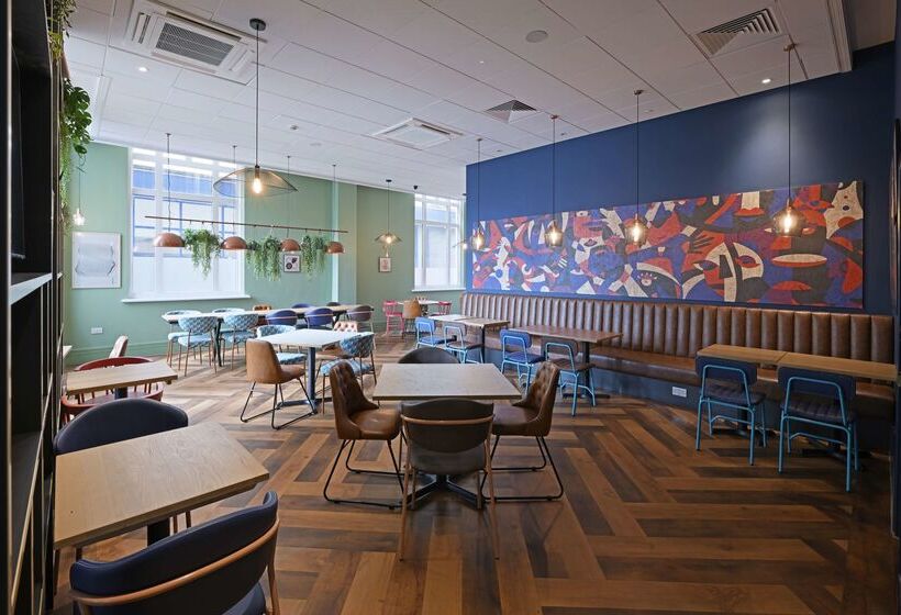 فندق Travelodge Brighton Seafront