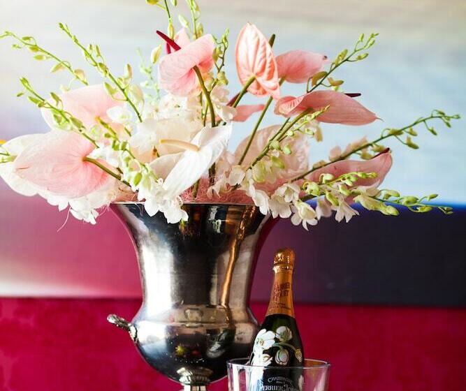 Mamaison All Suites Spa Hotel Pokrovka