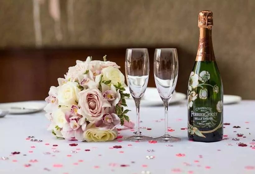 Mamaison All Suites Spa Hotel Pokrovka