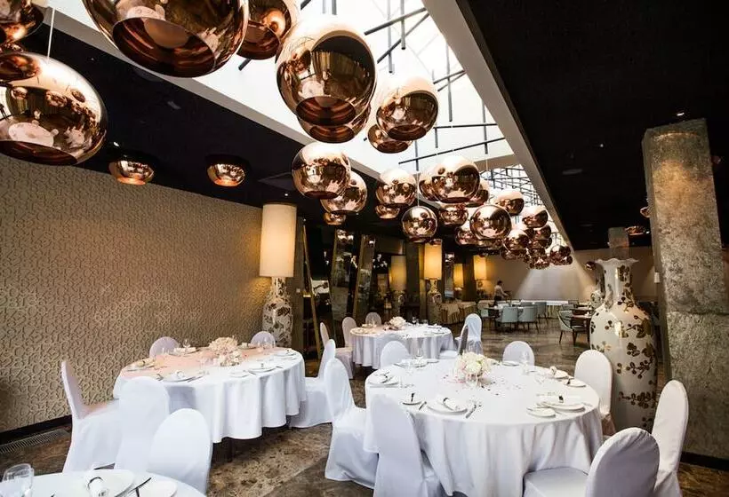 Mamaison All Suites Spa Hotel Pokrovka