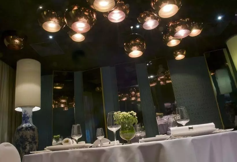 Mamaison All Suites Spa Hotel Pokrovka