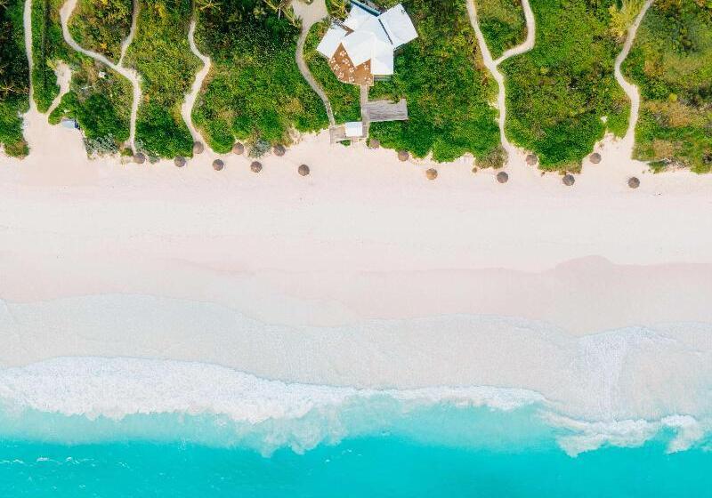 Pink Sands Hotel
