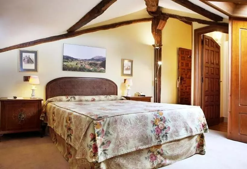 Posada La Torre De La Quintana