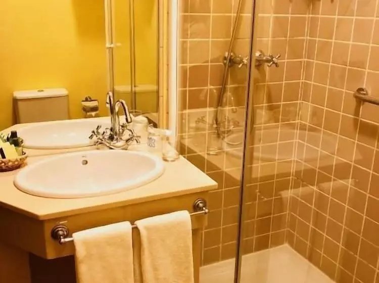 Posada La Torre De La Quintana