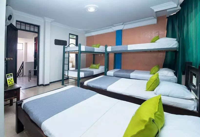 ホテル Ayenda Calypso 1142