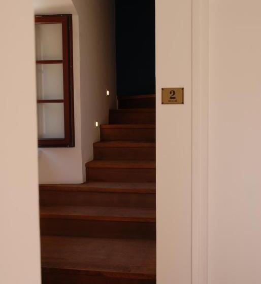 فندق Old Town Inn