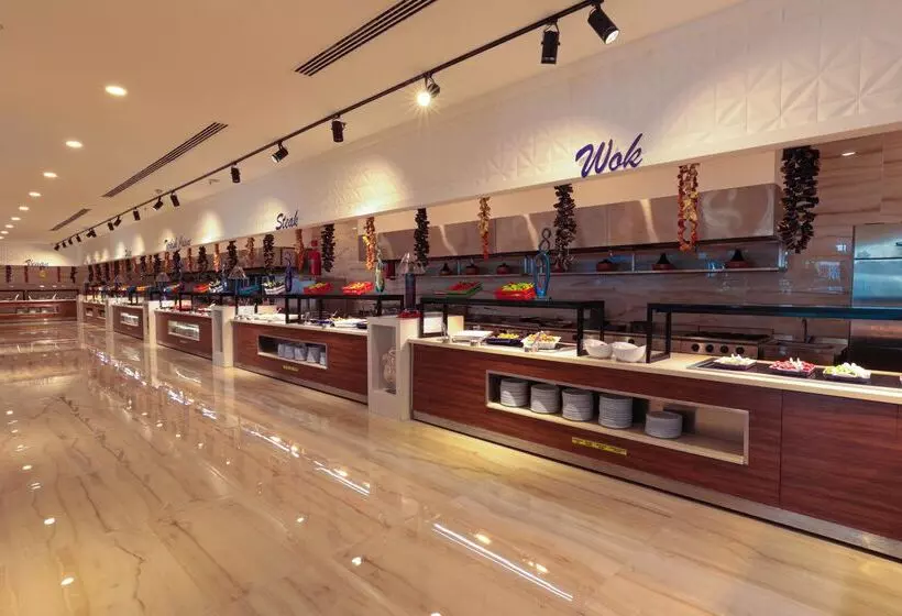 Crystal Centro Resort Ultimate All Inclusive