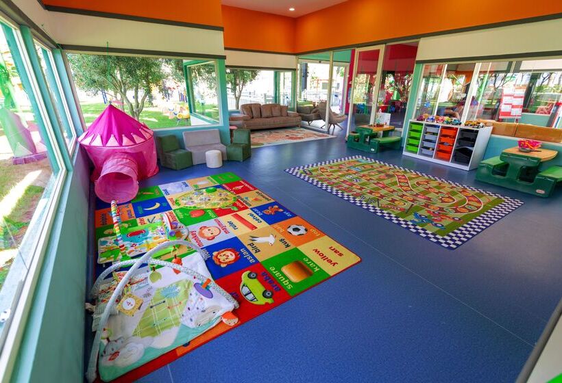 Crystal Centro Resort Ultimate All Inclusive