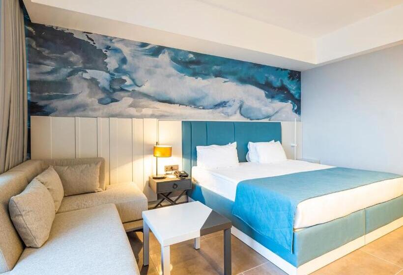 Crystal Centro Resort Ultimate All Inclusive