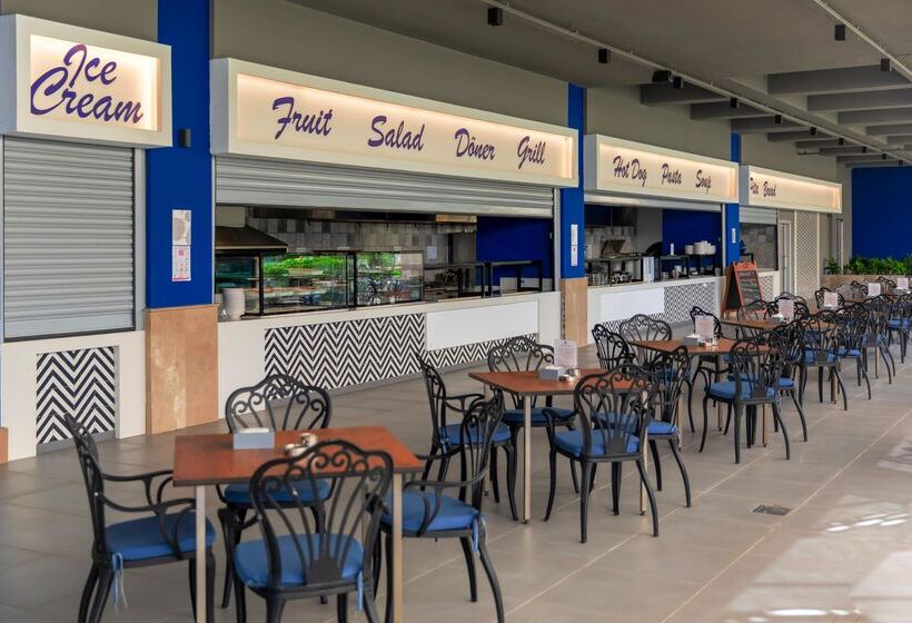 Crystal Centro Resort Ultimate All Inclusive