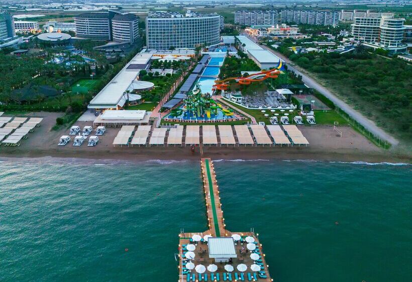 Crystal Centro Resort Ultimate All Inclusive