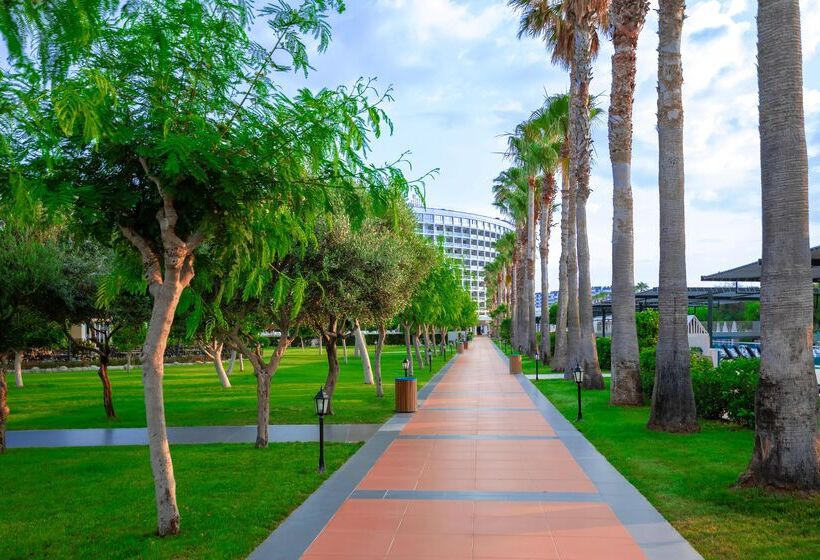 Crystal Centro Resort Ultimate All Inclusive