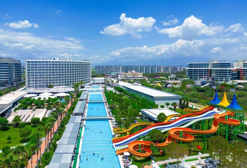 Crystal Centro Resort Ultimate All Inclusive