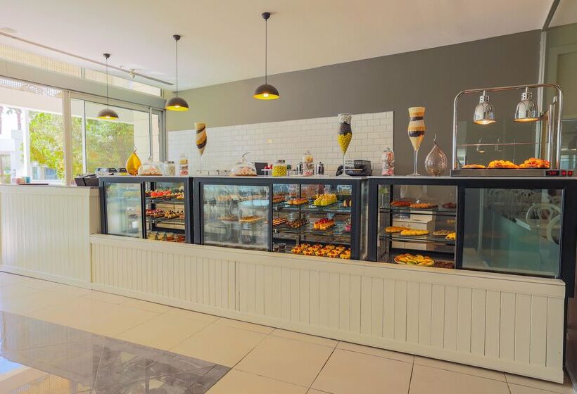 Crystal Centro Resort Ultimate All Inclusive