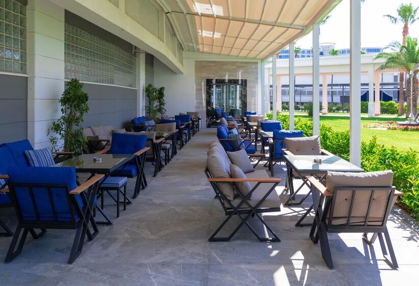 Crystal Centro Resort Ultimate All Inclusive