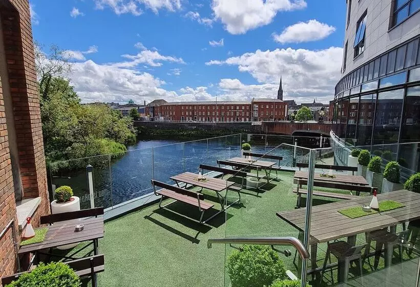 Absolute Hotel Limerick